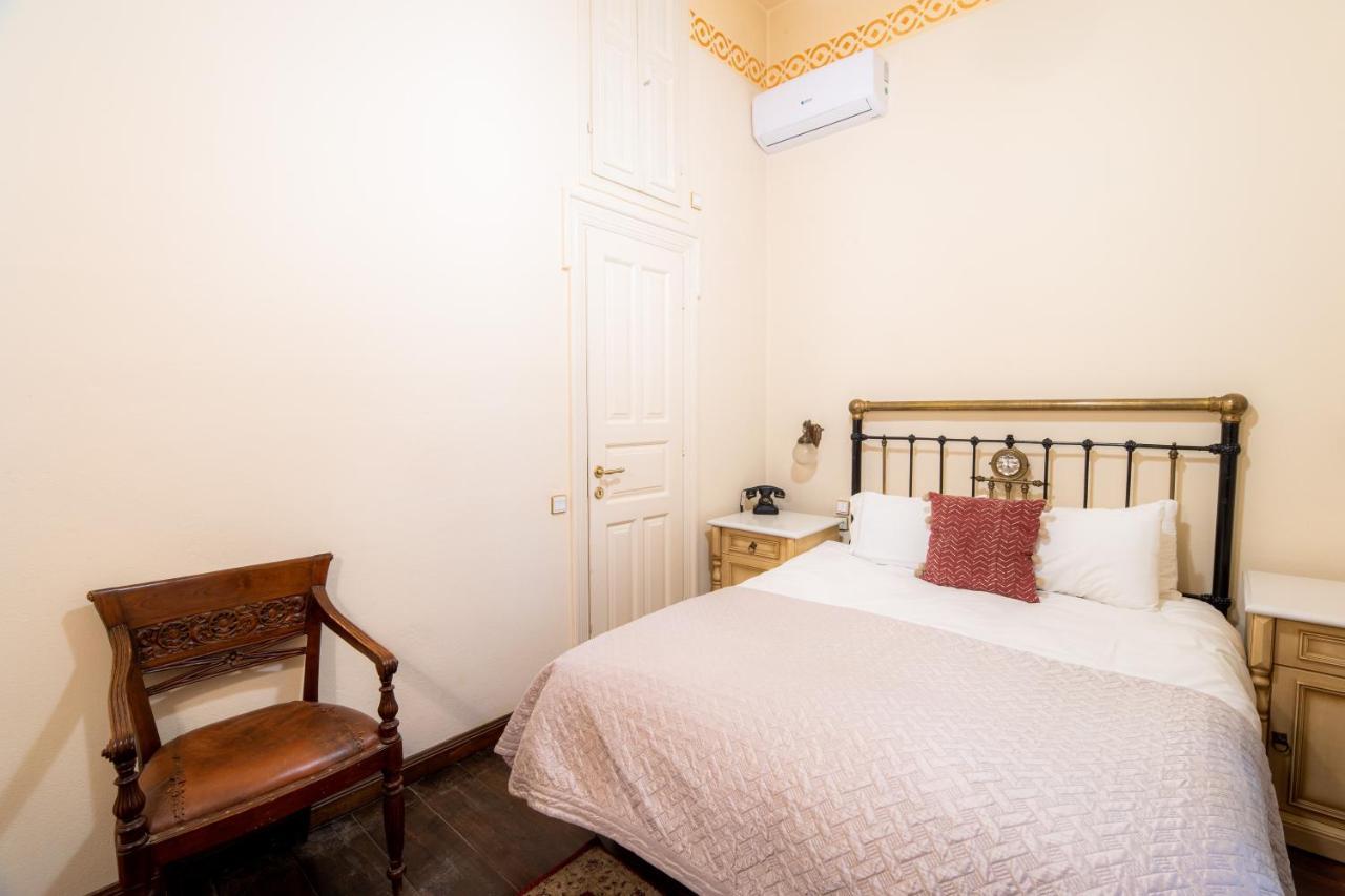 Archontiko Naoumidi Hotel Portaria  Bagian luar foto